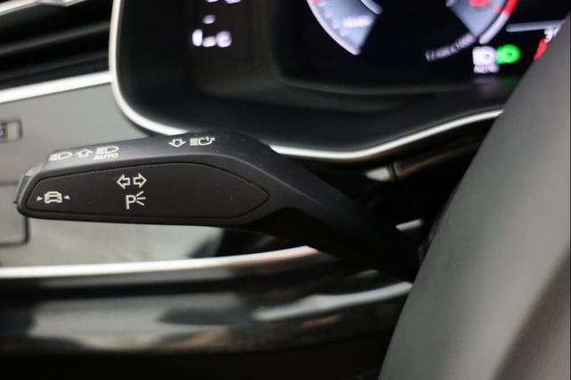 Photo of 2022 Samurai Gray Metallic Audi Q7