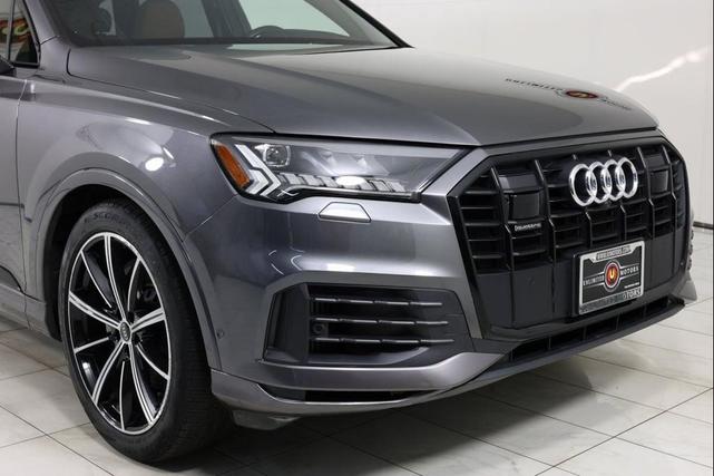 Photo of 2022 Samurai Gray Metallic Audi Q7