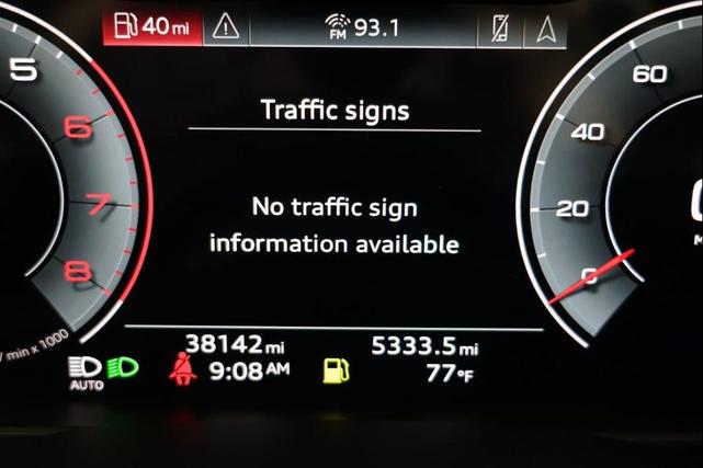 Photo of 2022 Samurai Gray Metallic Audi Q7