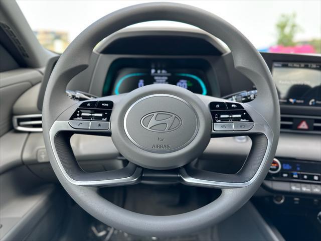 Photo of 2025 Serenity White Hyundai ELANTRA HEV