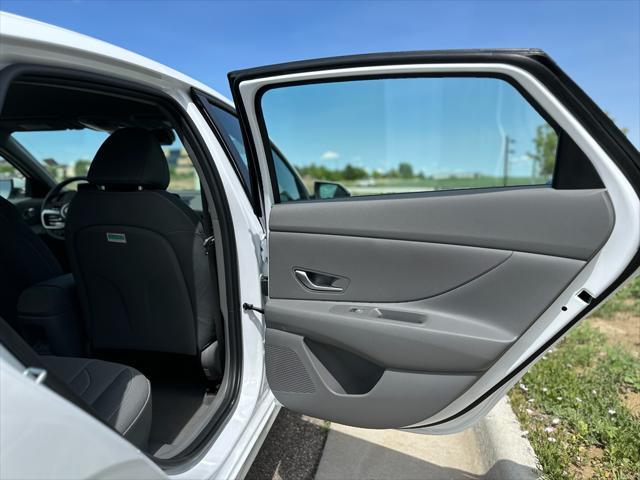 Photo of 2025 Serenity White Hyundai ELANTRA HEV