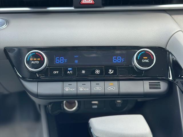 Photo of 2025 Serenity White Hyundai ELANTRA HEV