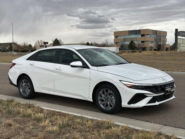 Photo of 2025 Serenity White Hyundai ELANTRA HEV