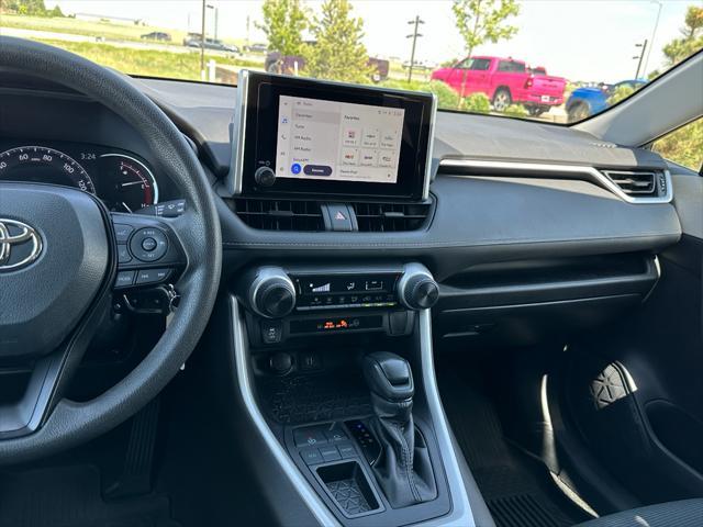 Photo of 2023 Ice Cap Toyota RAV4