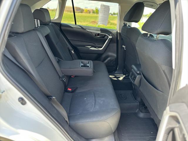 Photo of 2023 Ice Cap Toyota RAV4