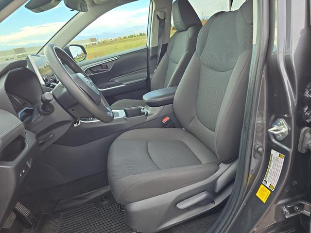 Photo of 2024 Magnetic Gray Metallic Toyota RAV4 Hybrid