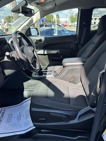 Photo of 2022 Black Chevrolet Colorado