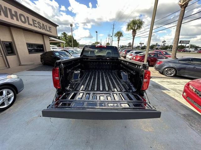 Photo of 2022 Black Chevrolet Colorado