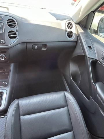 Photo of 2017 White Volkswagen Tiguan