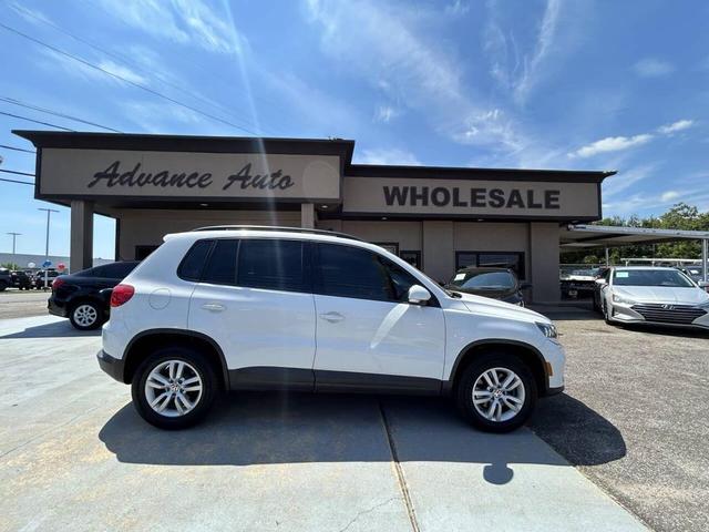 Photo of 2017 White Volkswagen Tiguan