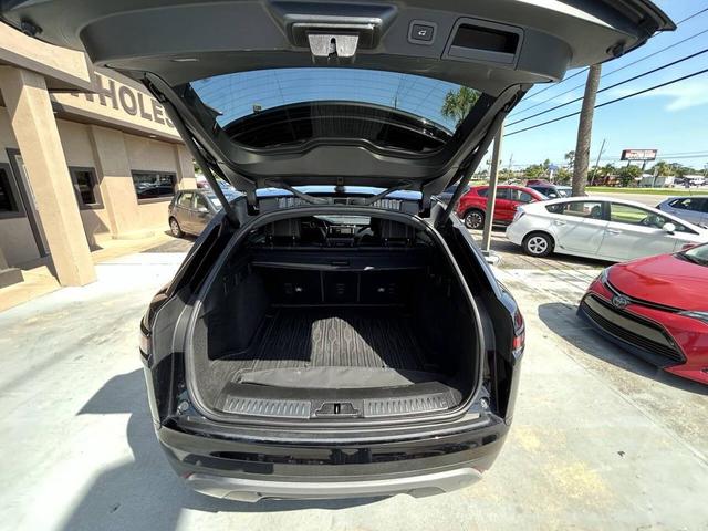 Photo of 2019 Black Land Rover Range Rover Velar