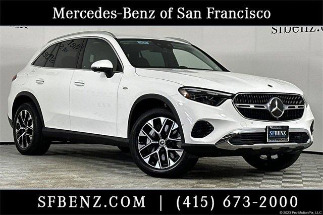 Photo of 2025 Polar White Mercedes-Benz GLC 350e