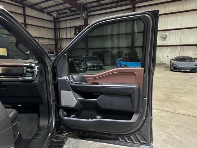 Photo of 2022 Carbonized Gray Metallic Ford F-150