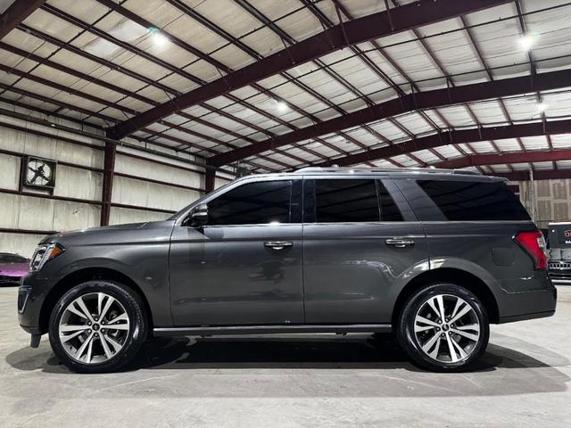 Photo of 2021 Magnetic Metallic Ford Expedition