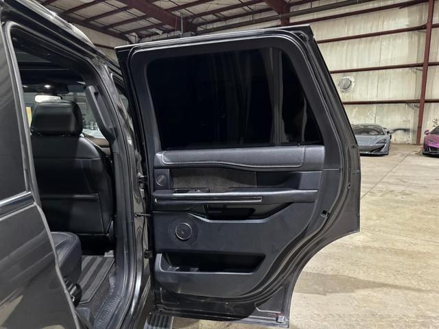 Photo of 2021 Magnetic Metallic Ford Expedition