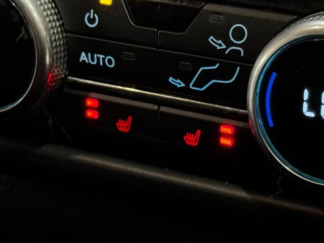Photo of 2021 Magnetic Metallic Ford Expedition