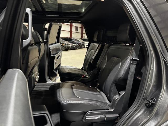 Photo of 2021 Magnetic Metallic Ford Expedition