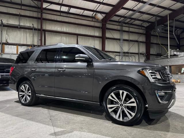 Photo of 2021 Magnetic Metallic Ford Expedition