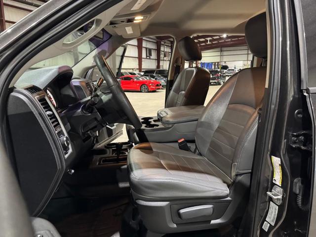 Photo of 2016 Granite Crystal Clearcoat Metallic RAM 2500
