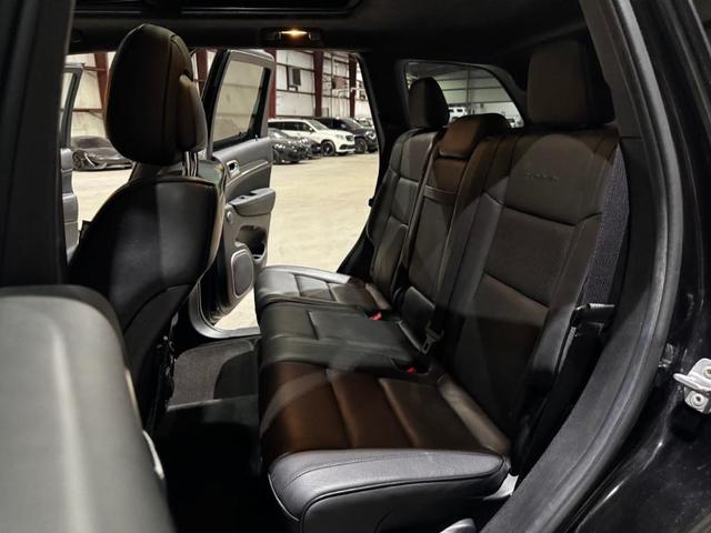 Photo of 2014 Brilliant Black Crystal Pearlcoat Jeep Grand Cherokee