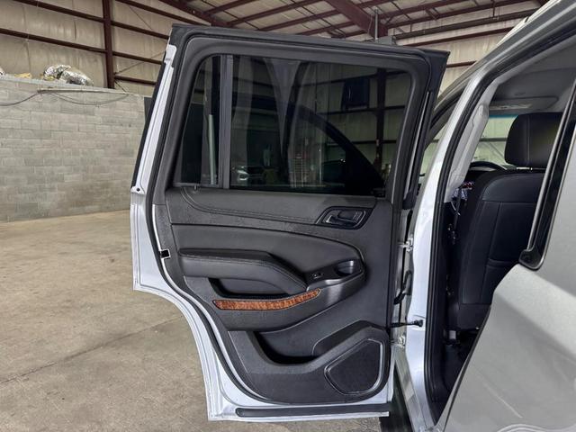 Photo of 2019 Silver Ice Metallic Chevrolet Tahoe
