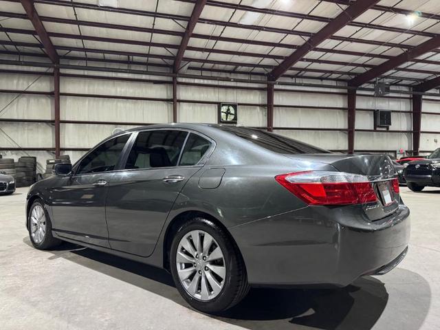 Photo of 2013 Hematite Metallic Honda Accord