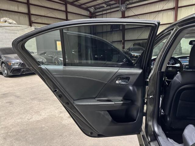Photo of 2013 Hematite Metallic Honda Accord