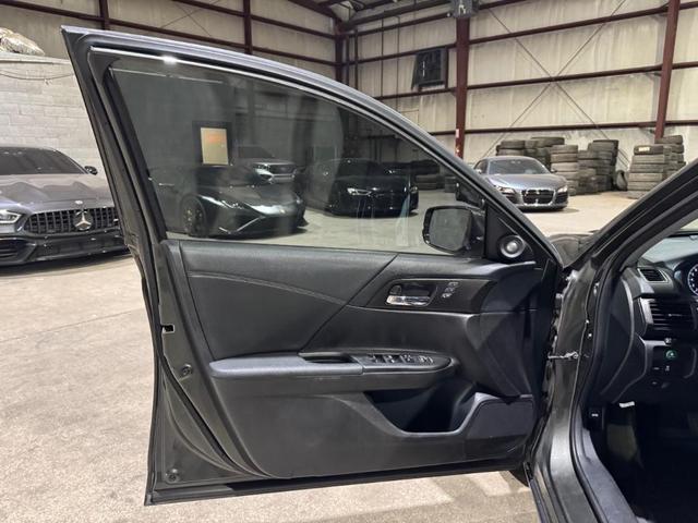Photo of 2013 Hematite Metallic Honda Accord