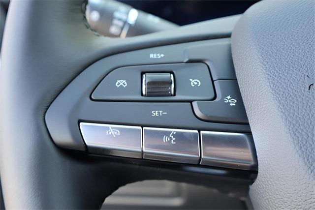 Photo of 2025 Argent Silver Metallic Cadillac XT4