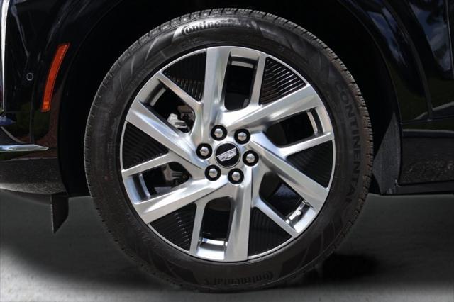 Photo of 2025 Black Raven Cadillac OPTIQ