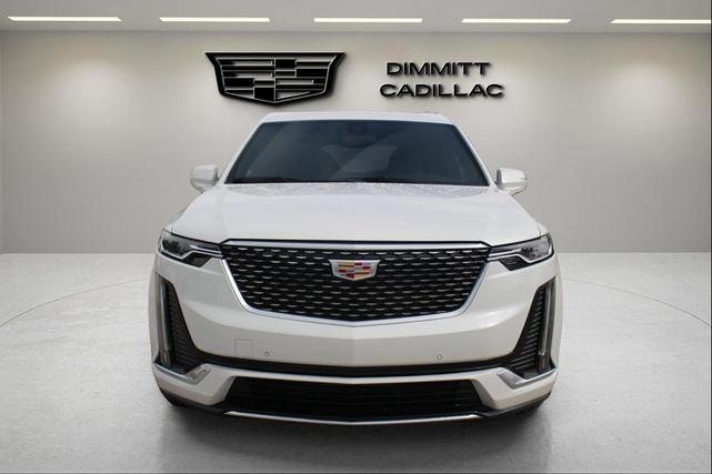 Photo of 2025 Crystal White Tricoat Cadillac XT6