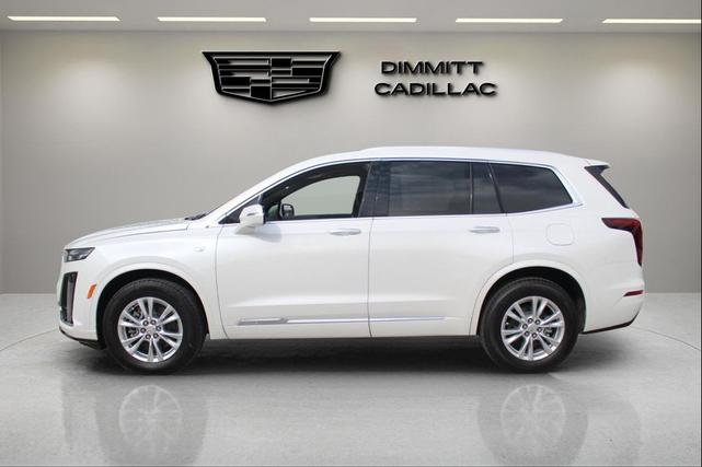 Photo of 2025 Crystal White Tricoat Cadillac XT6