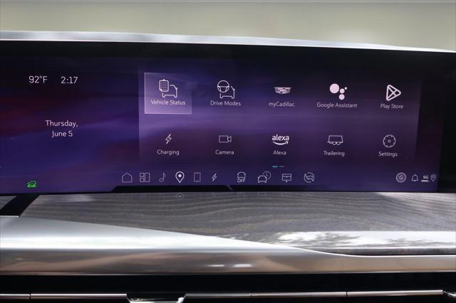 Photo of 2025 Summit White Cadillac Escalade IQ