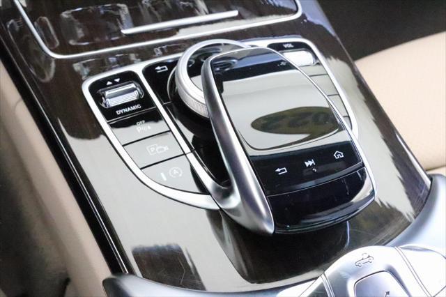 Photo of 2022 White Mercedes-Benz C-Class