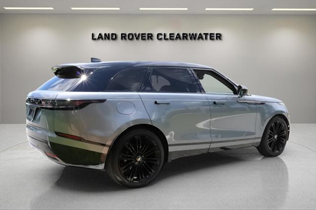 Photo of 2024 Zadar Grey Premium Metallic Land Rover Range Rover
