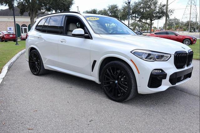 Photo of 2021 Mineral White Metallic BMW X5