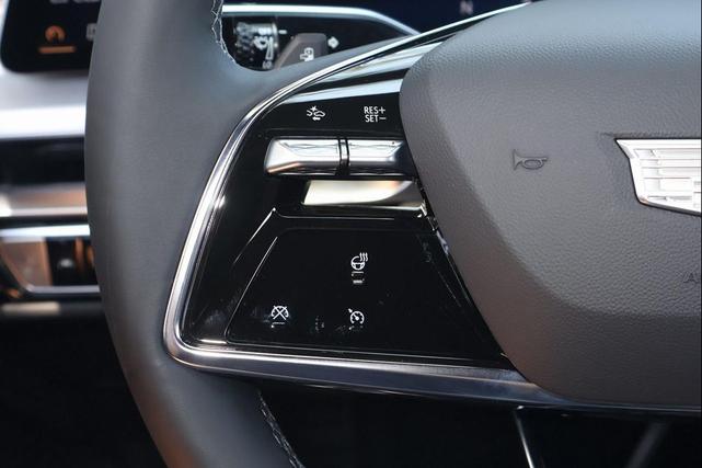 Photo of 2025 Argent Silver Metallic Cadillac LYRIQ