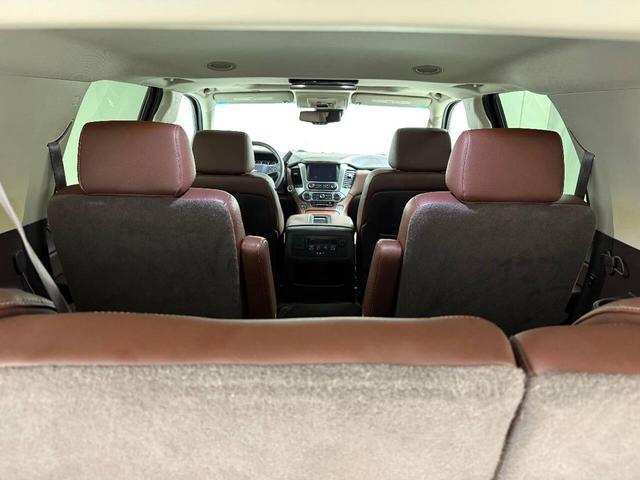 Photo of 2016 White Chevrolet Tahoe