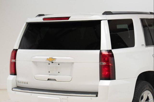Photo of 2016 White Chevrolet Tahoe