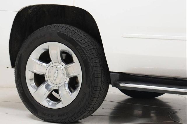Photo of 2016 White Chevrolet Tahoe