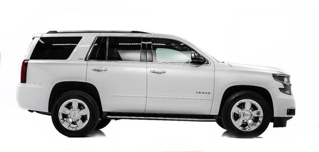 Photo of 2016 White Chevrolet Tahoe