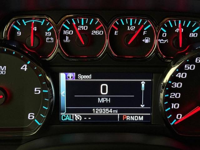 Photo of 2016 White Chevrolet Tahoe