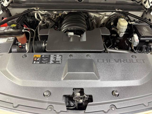 Photo of 2016 White Chevrolet Tahoe