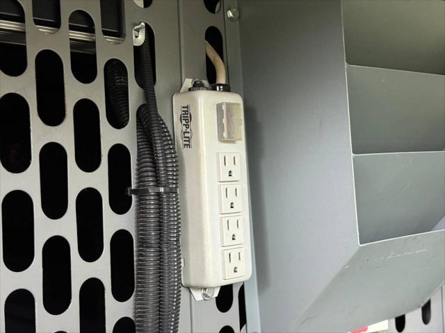 Photo of 2018 White Ford Transit-250