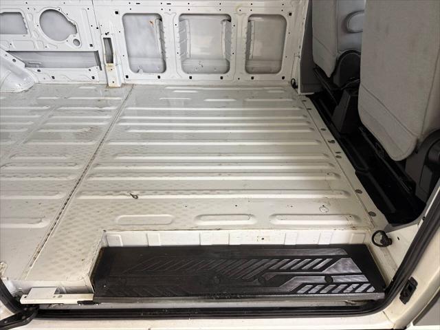 Photo of 2016 White Ford Transit-350