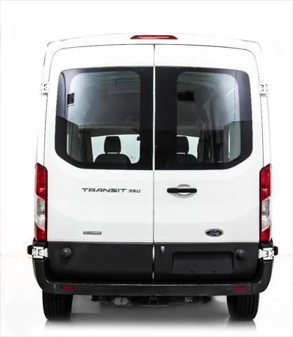 Photo of 2016 White Ford Transit-350