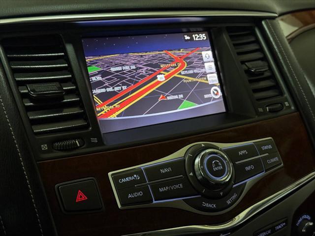 Photo of 2018 Gray INFINITI QX80