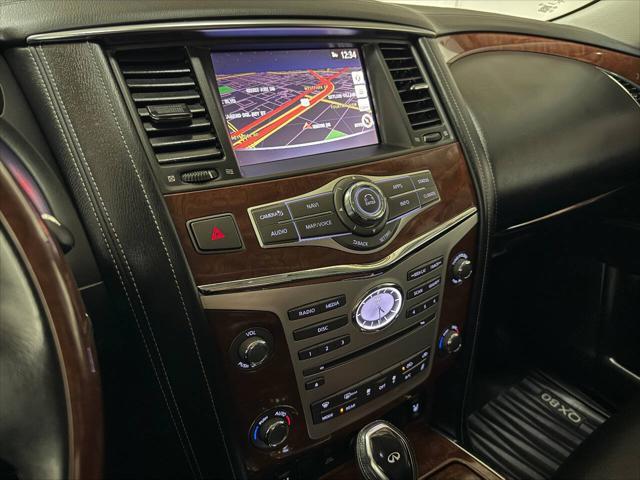 Photo of 2018 Gray INFINITI QX80