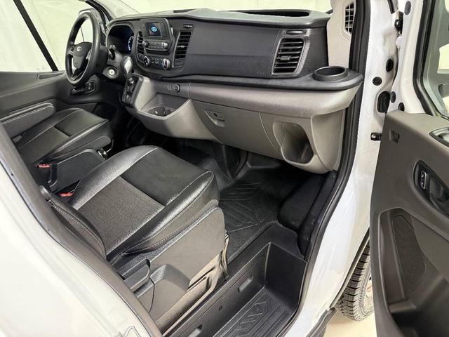 Photo of 2022 White Ford Transit-250