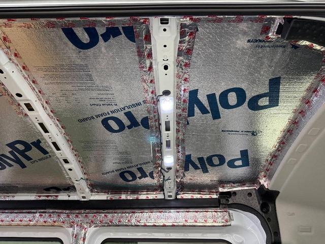 Photo of 2022 White Ford Transit-250